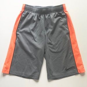 Boys Nike Shorts- Size Small EUC